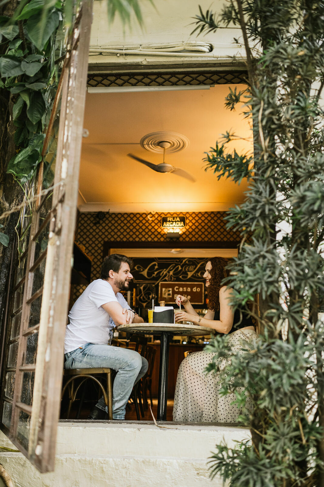 Foto Fotos de Casal num Roteiro na Savassi - Imagem 5