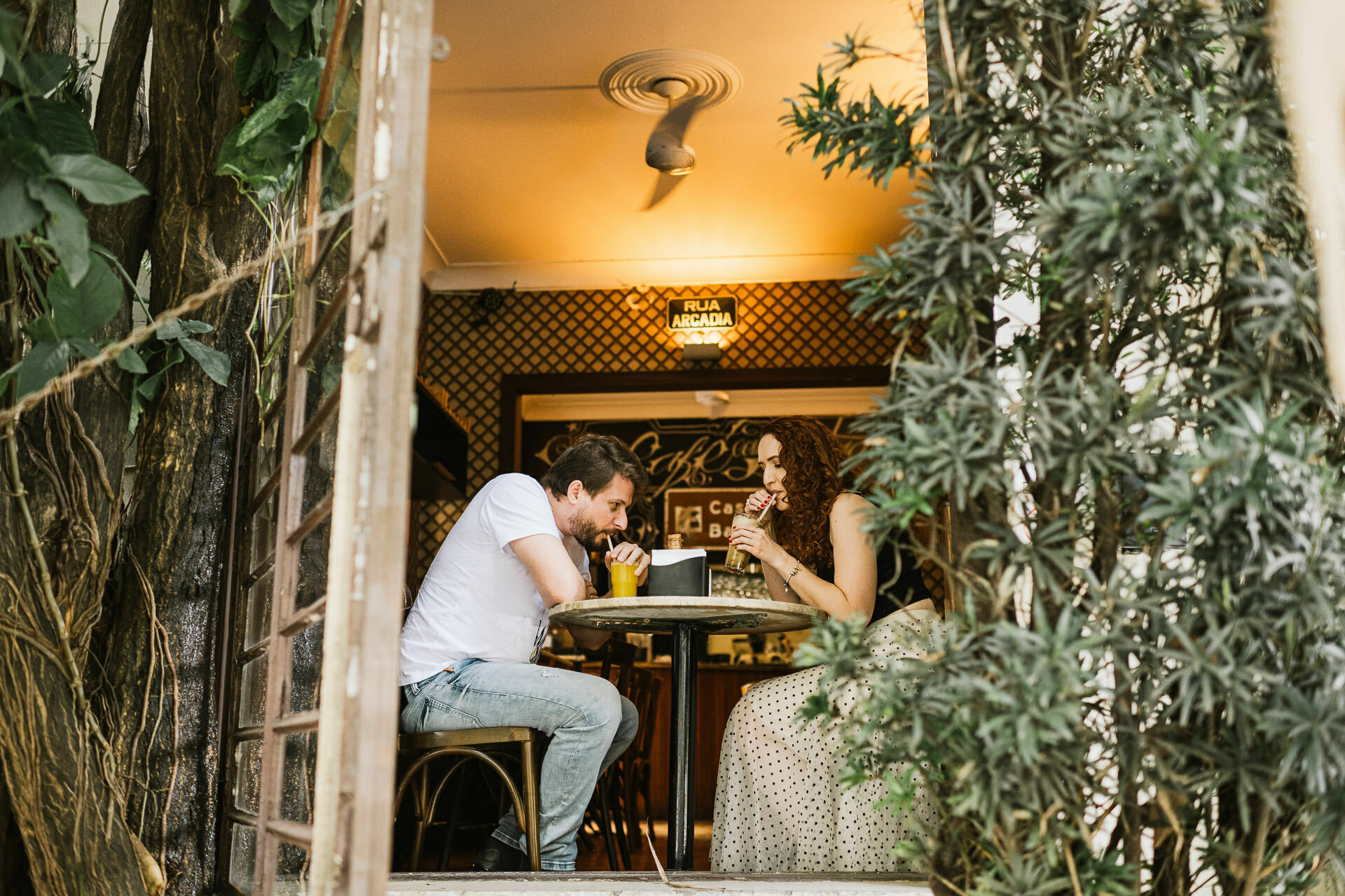 Foto Fotos de Casal num Roteiro na Savassi - Imagem 6